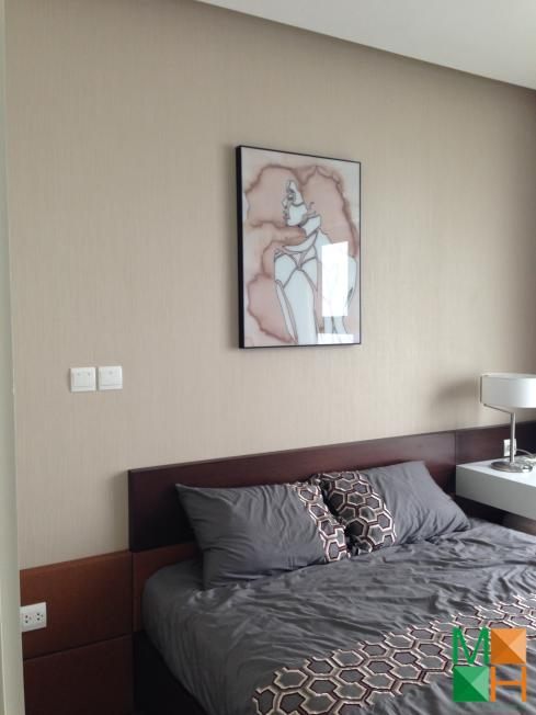 thi-cong-giay-dan-tuong-can-ho-mau-imperia-garden (56)